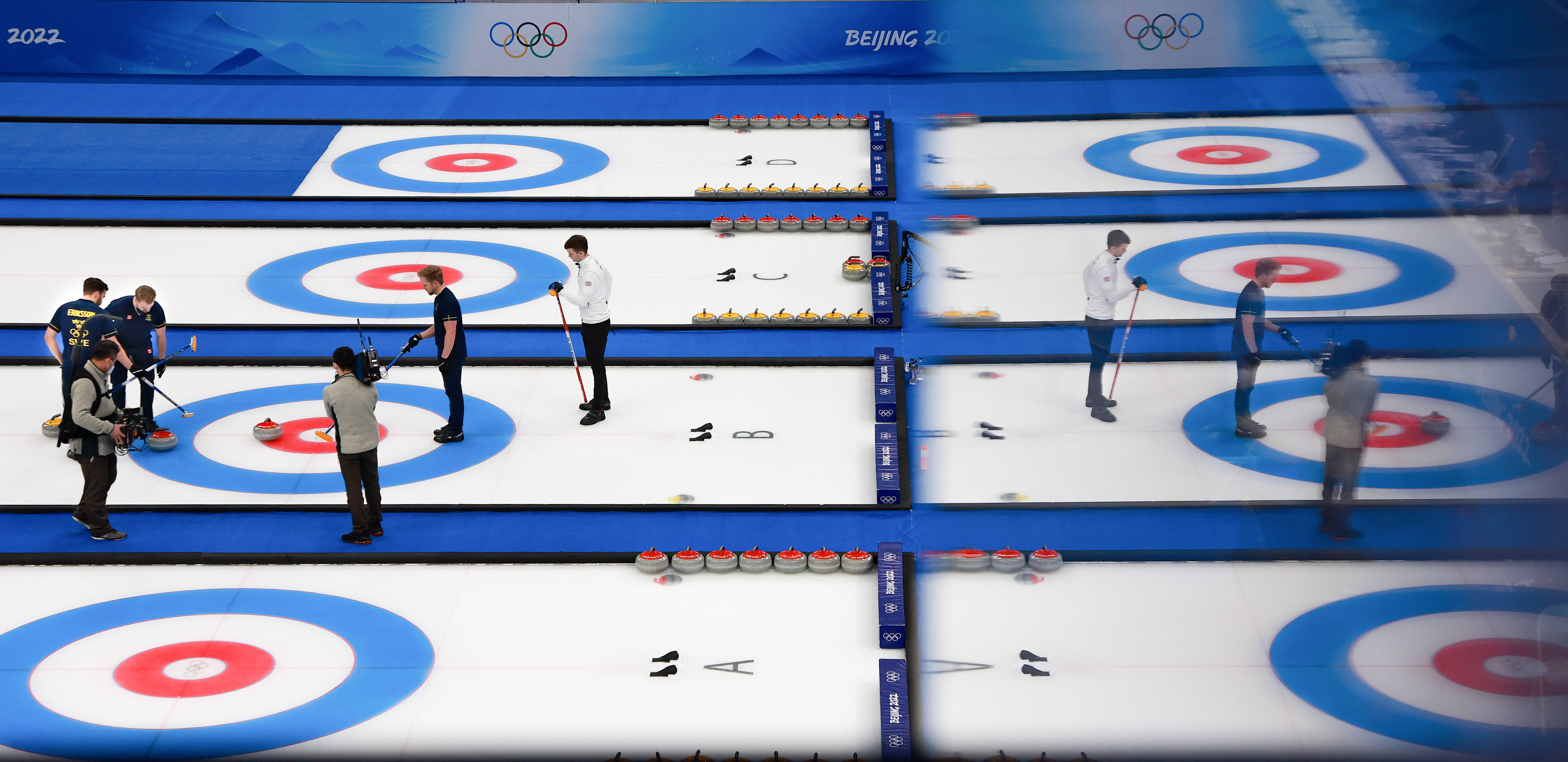 瑞典队完胜波兰队，奥恰洛夫扛起全队