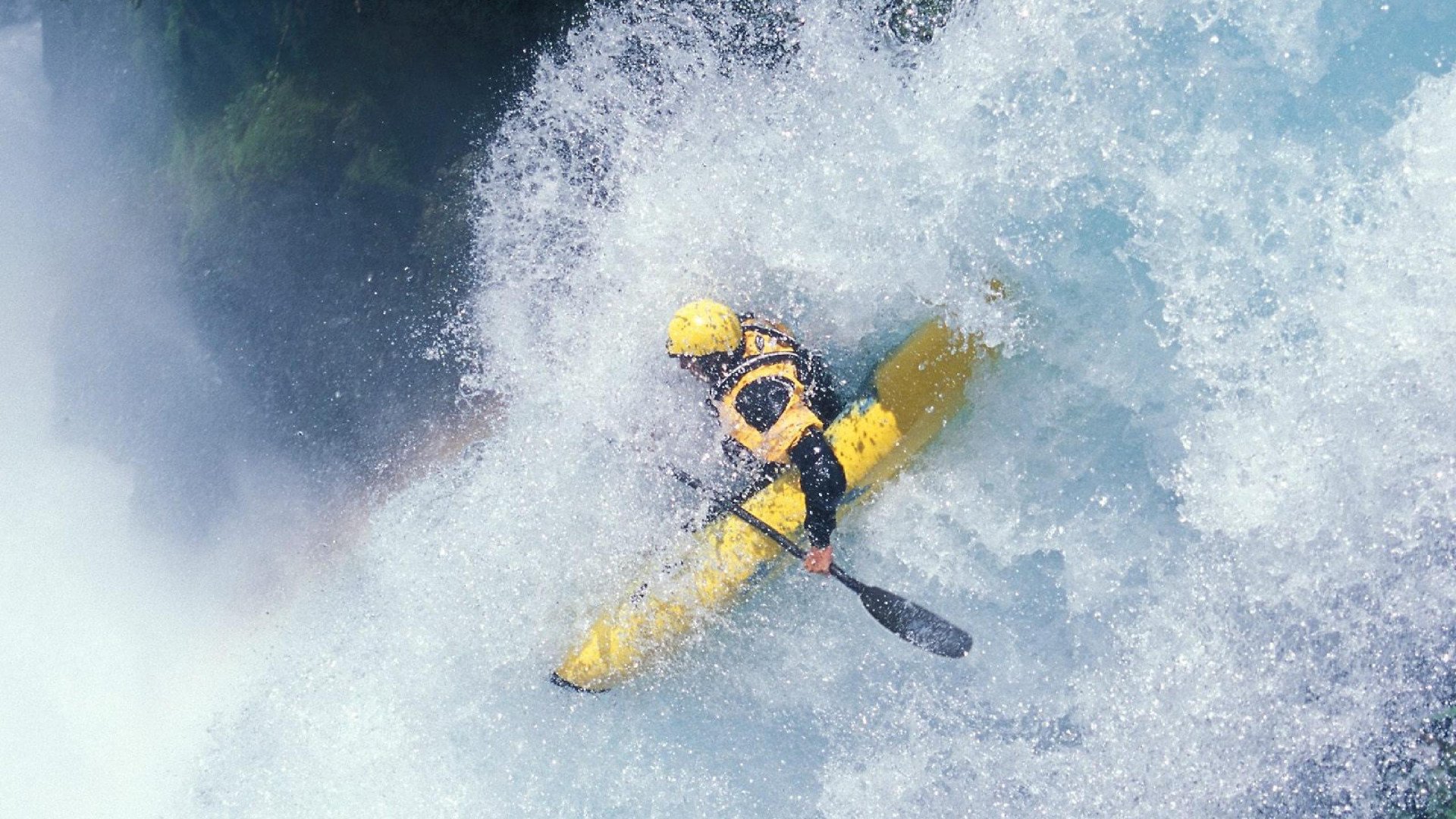 冰与火的史诗，无名军团踏碎星光，戈麦斯如何以无声指挥棒击溃葡萄牙